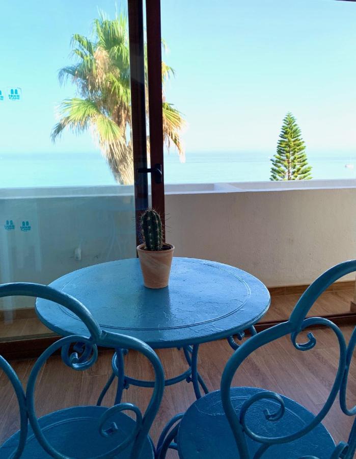 Penthouse On The Beachfront エステポナ エクステリア 写真